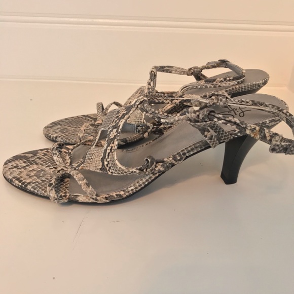 ⭐️Final Price⭐️ Life Stride Snake Print Sandals - Picture 5 of 8